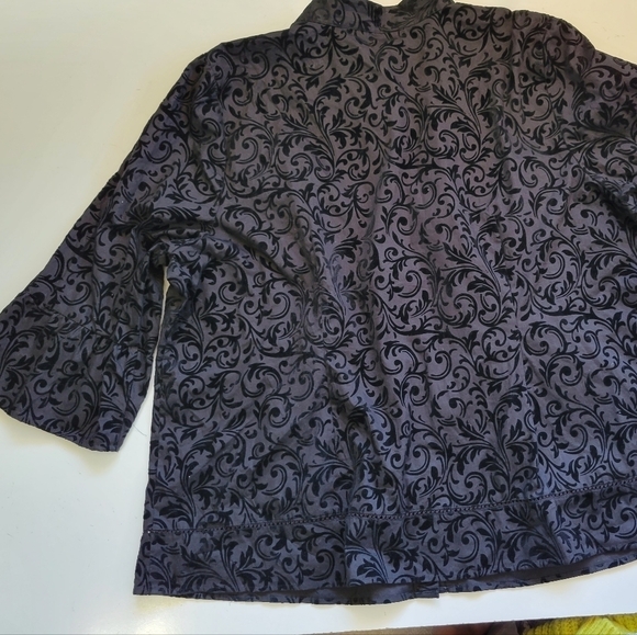 Ecologie Pintucked Button Front Tunic Top in Black Plus Size 3X - Picture 5 of 13